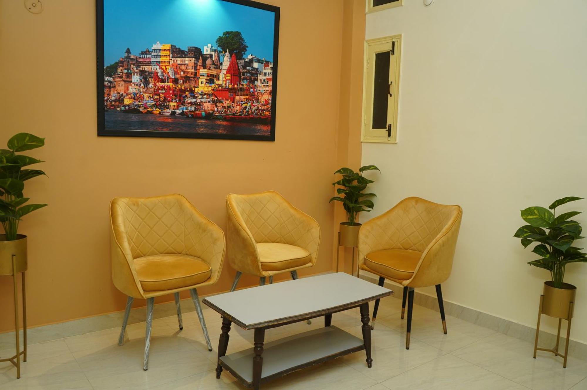 Hotel Golden Lotus Waranasi Zewnętrze zdjęcie