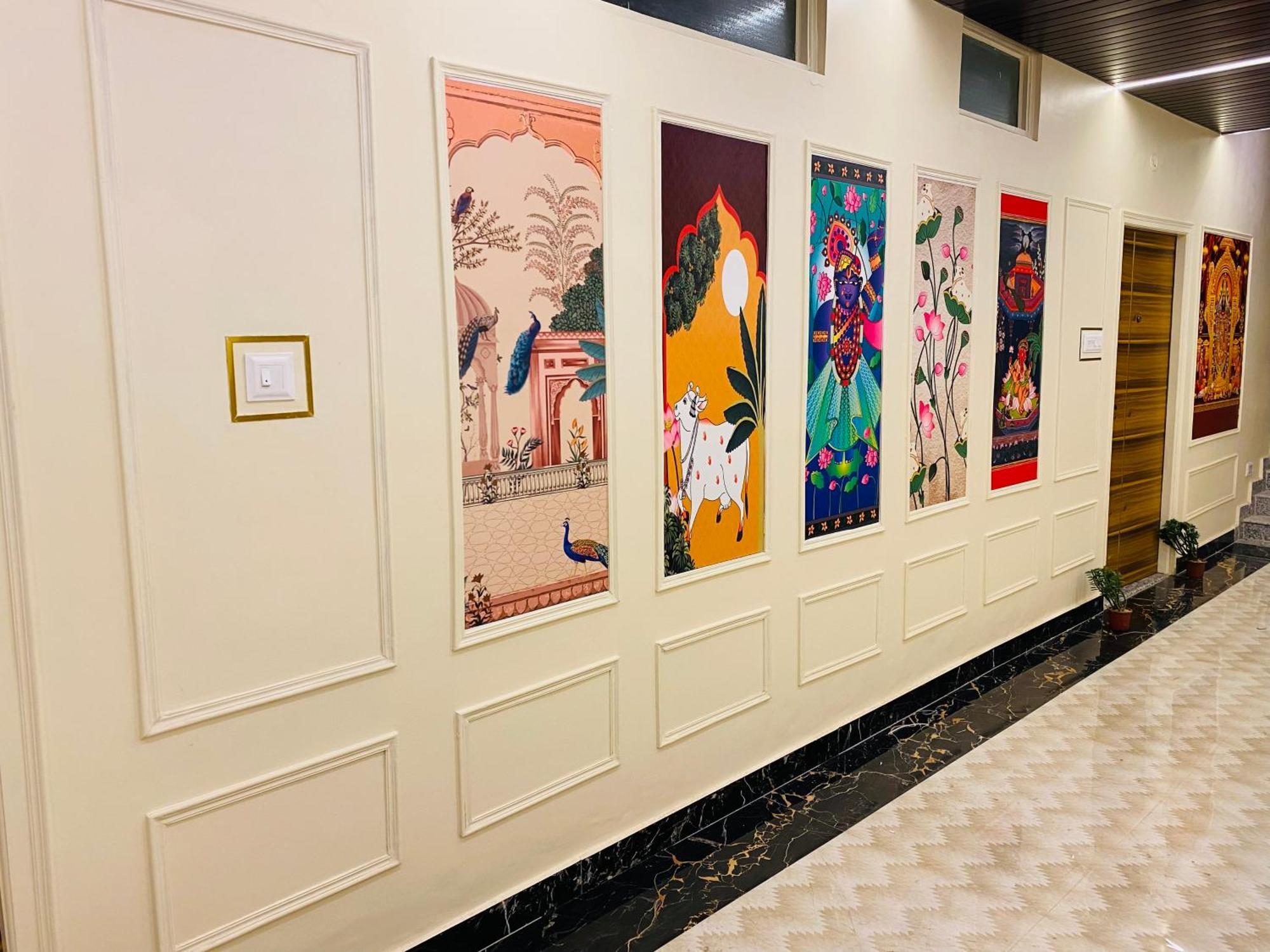 Hotel Golden Lotus Waranasi Zewnętrze zdjęcie